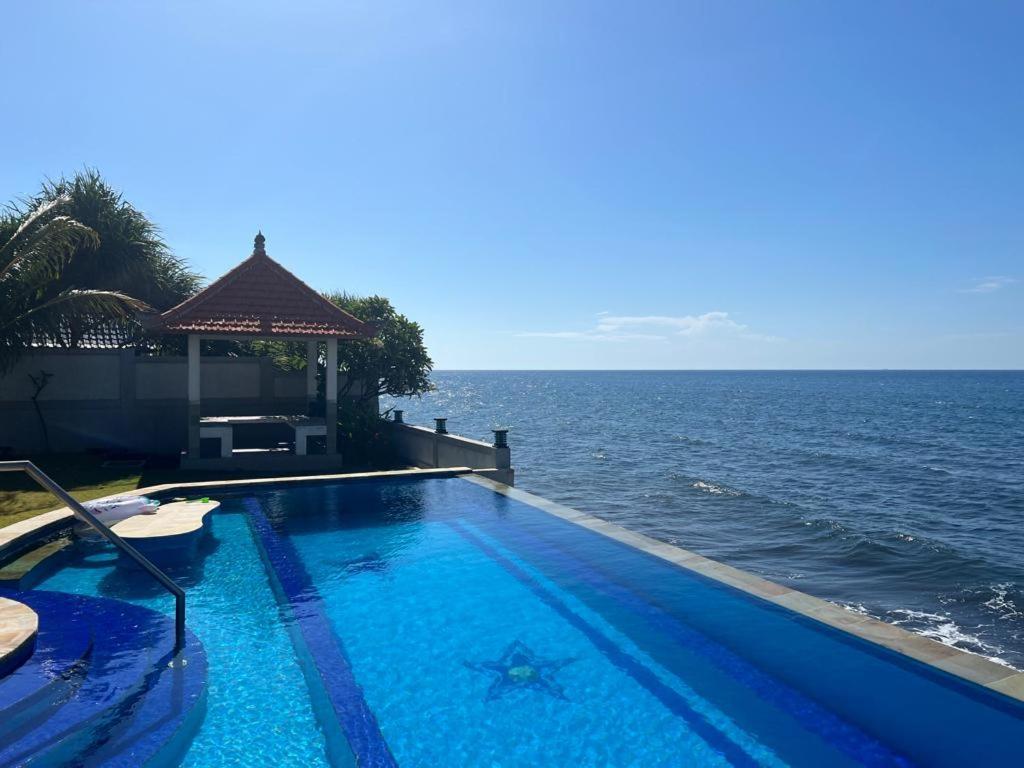 Coco Blu Villa Singaraja Esterno foto