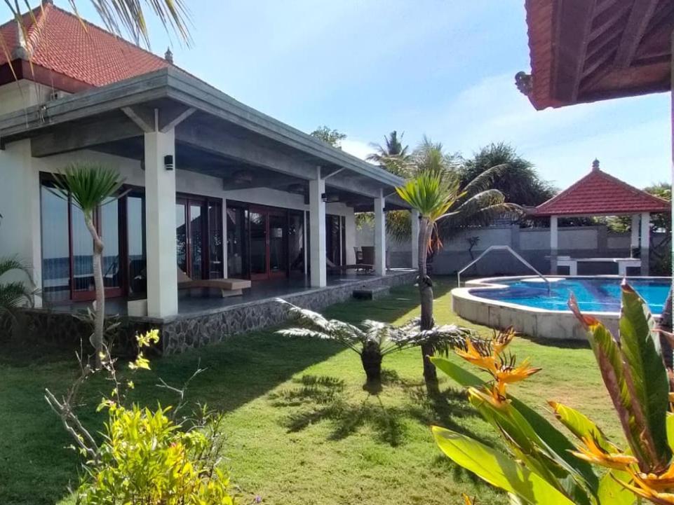 Coco Blu Villa Singaraja Esterno foto