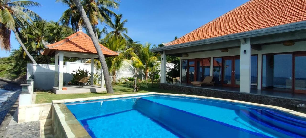 Coco Blu Villa Singaraja Esterno foto